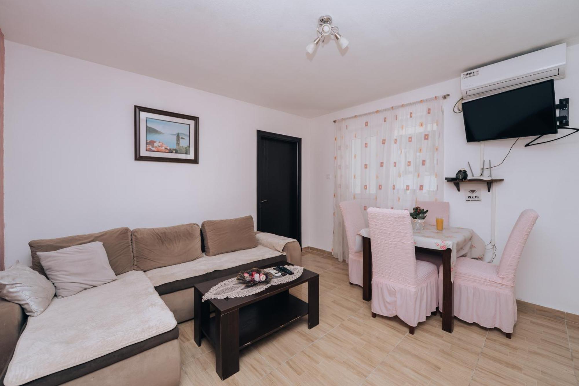 Paradise Bay Apartments كوتور المظهر الخارجي الصورة
