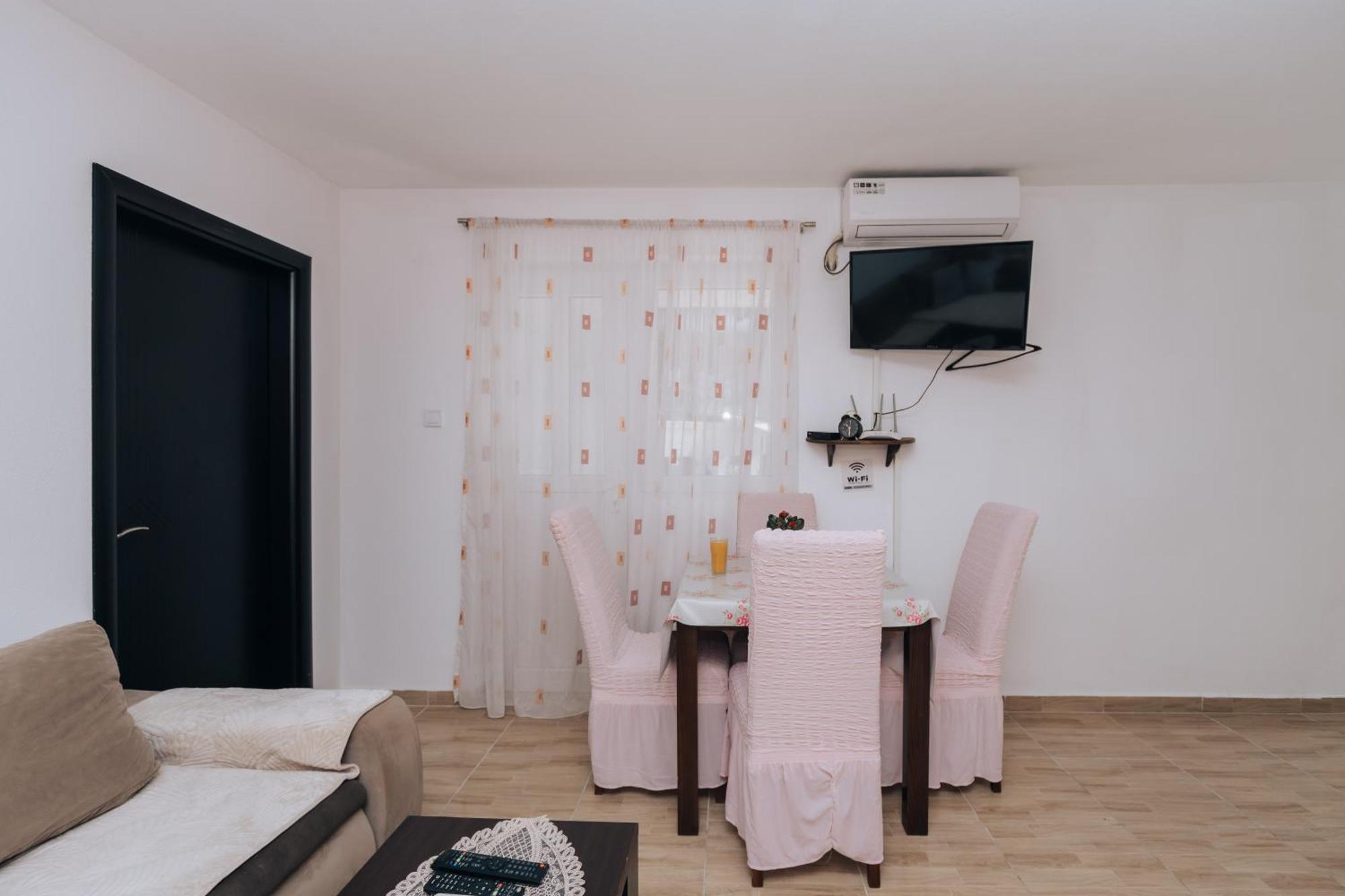 Paradise Bay Apartments كوتور المظهر الخارجي الصورة